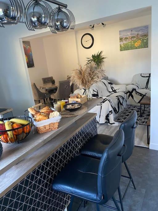 Spa Jardin Prive T3 Independant Dans Villa Morieres-les-Avignon Εξωτερικό φωτογραφία